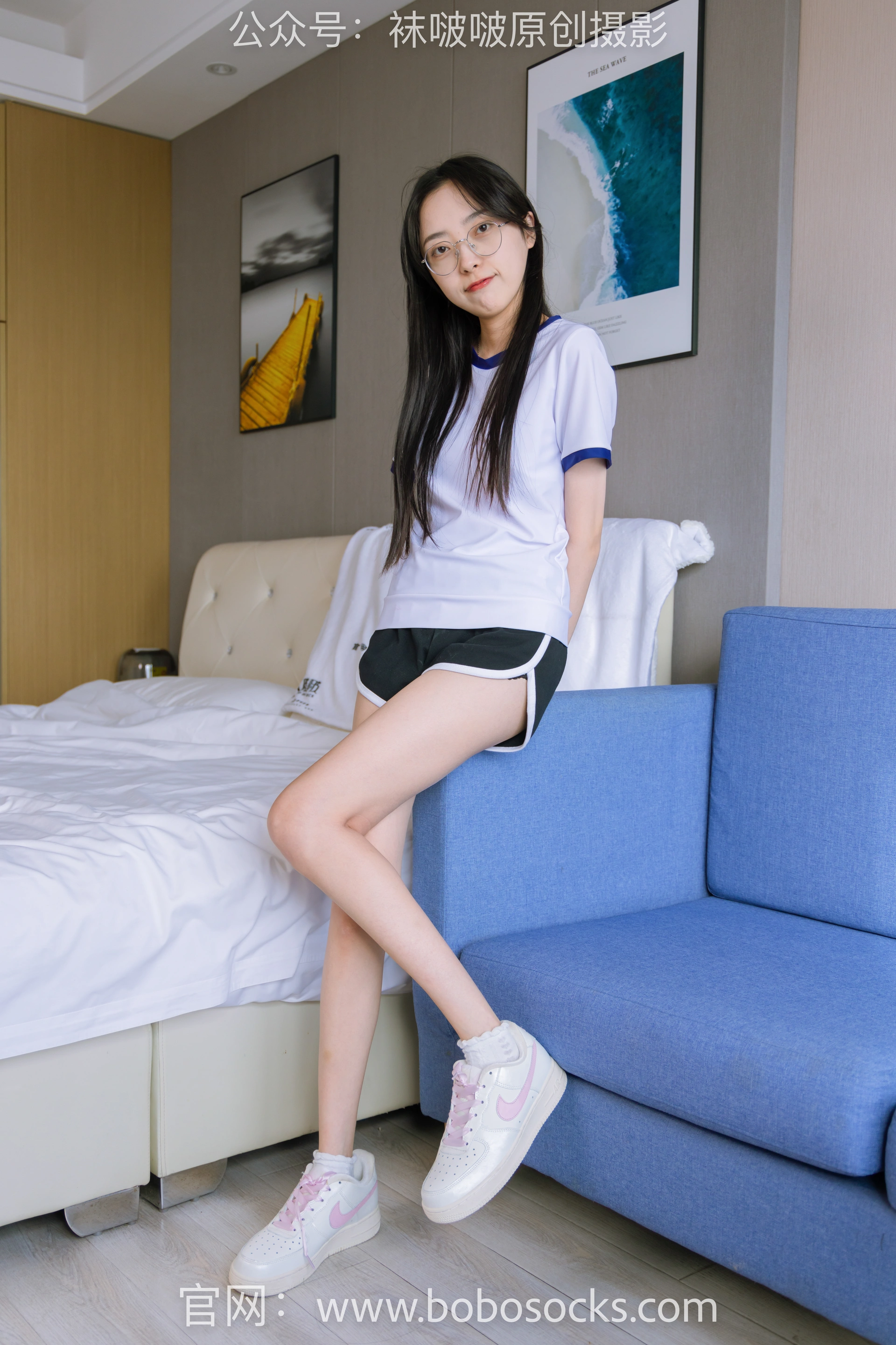 [BoBoSocks袜啵啵]NO.147 稚予-空军一号板鞋、白棉袜、体操服、走路掉袜子剧情 2